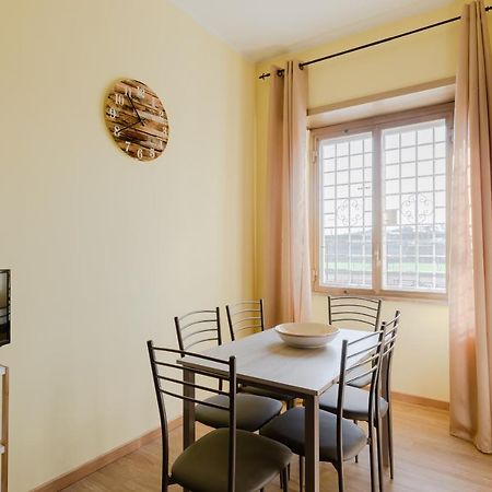 Le Rondini Apartment, 5 Persone, 2 Balconi, Policlinico Tor Vergata E Casilino 罗马 外观 照片