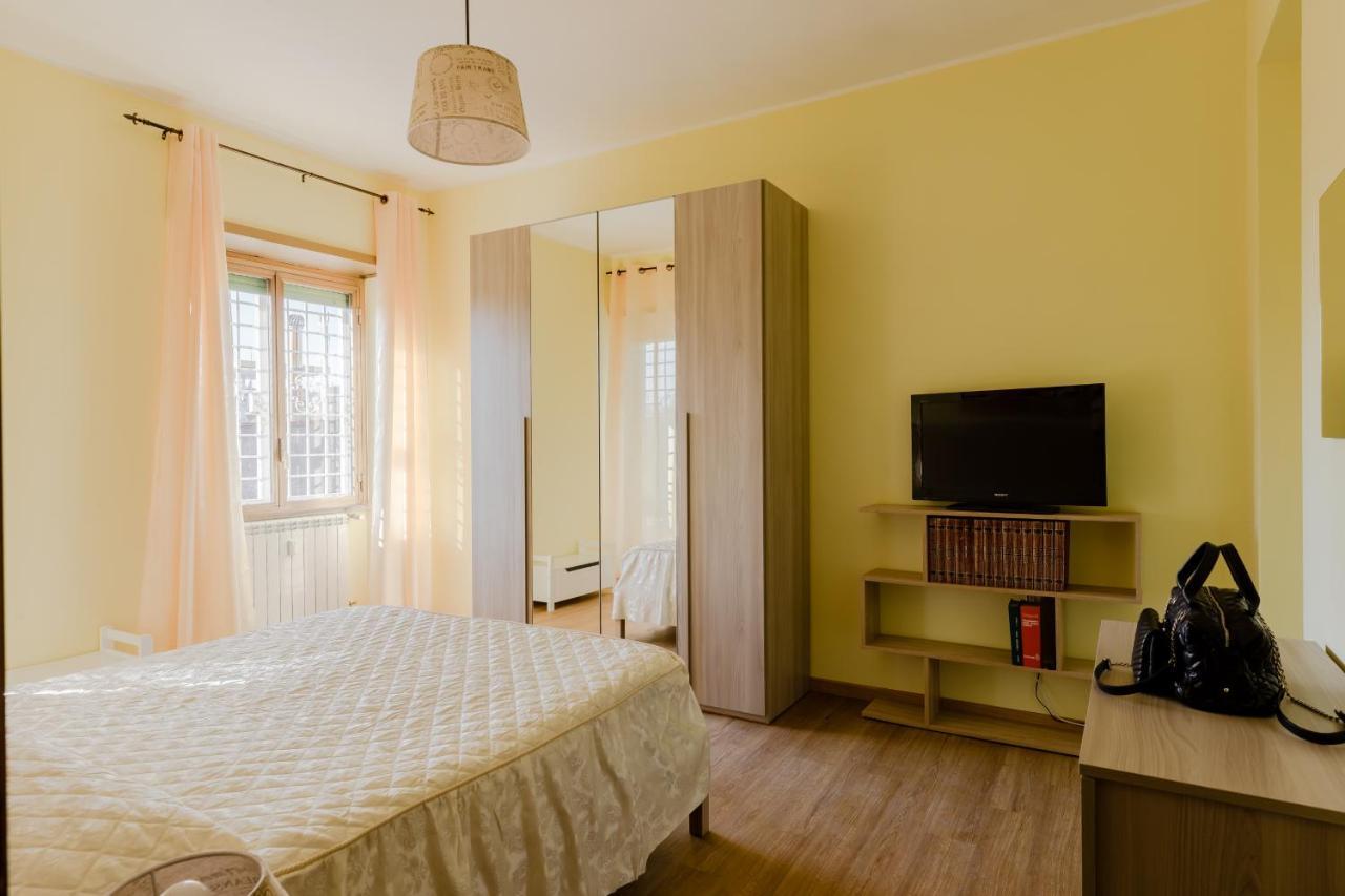 Le Rondini Apartment, 5 Persone, 2 Balconi, Policlinico Tor Vergata E Casilino 罗马 外观 照片