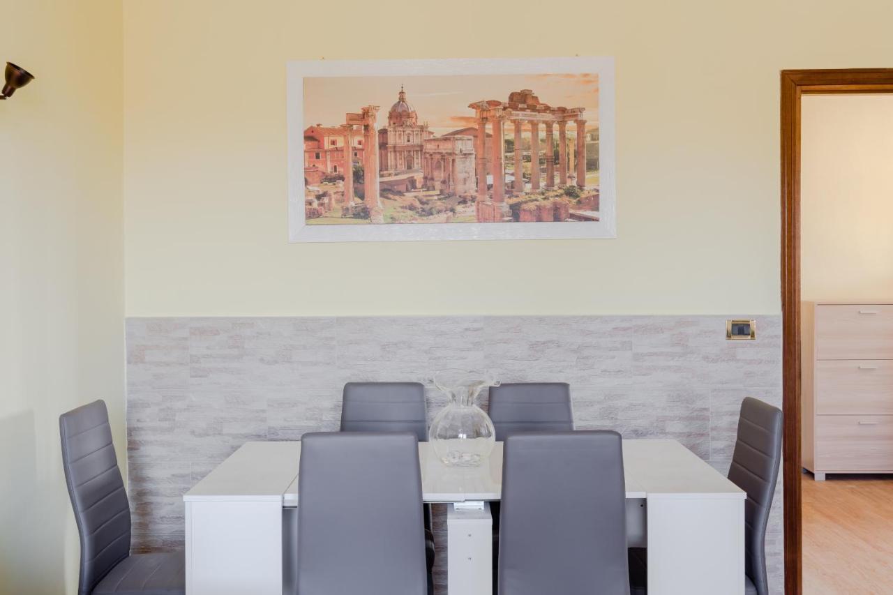 Le Rondini Apartment, 5 Persone, 2 Balconi, Policlinico Tor Vergata E Casilino 罗马 外观 照片
