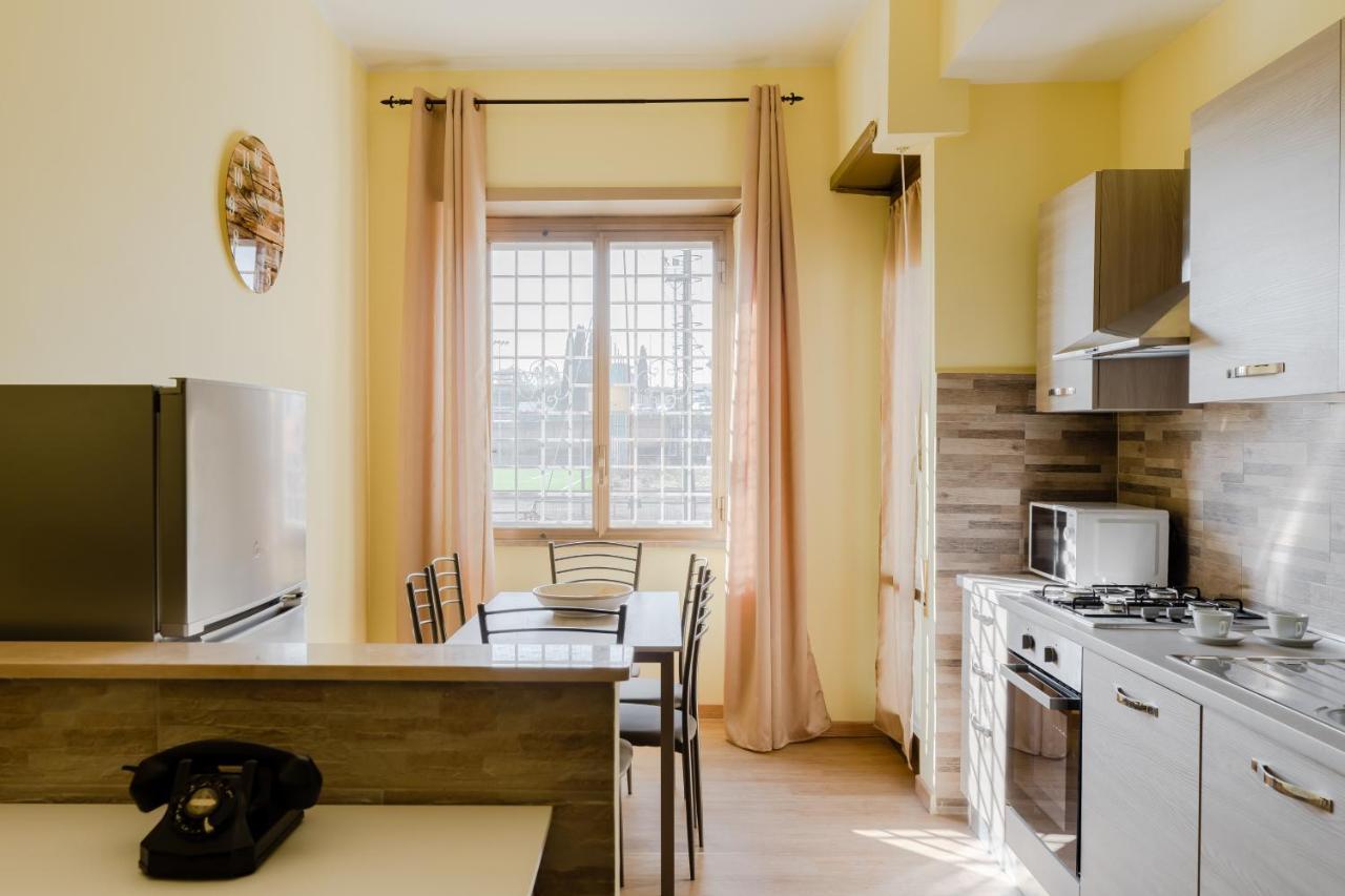 Le Rondini Apartment, 5 Persone, 2 Balconi, Policlinico Tor Vergata E Casilino 罗马 外观 照片
